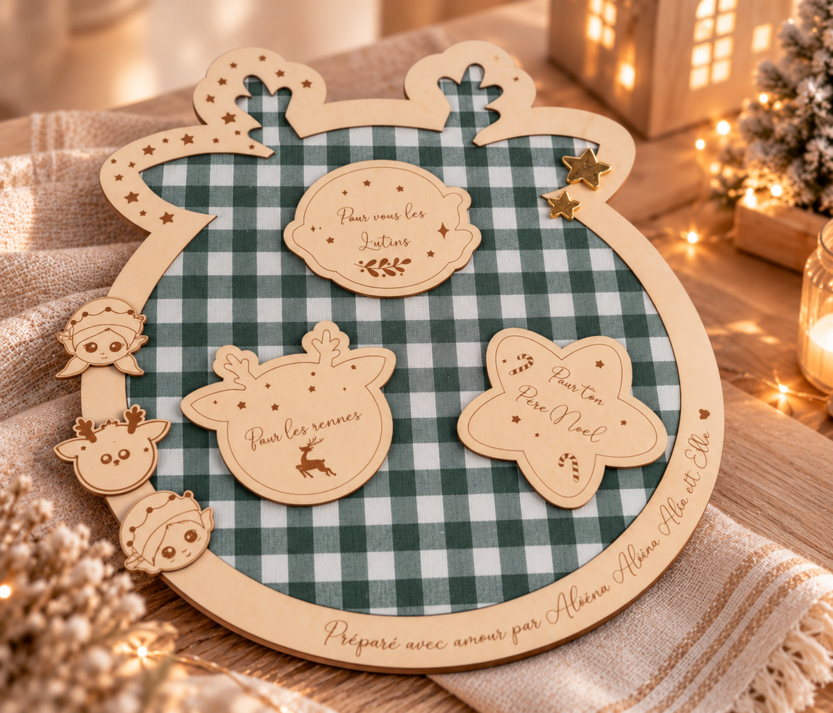 Plateau du Père Noël personnalisé en bois et tissu – Tradition de Noël | Alonaly