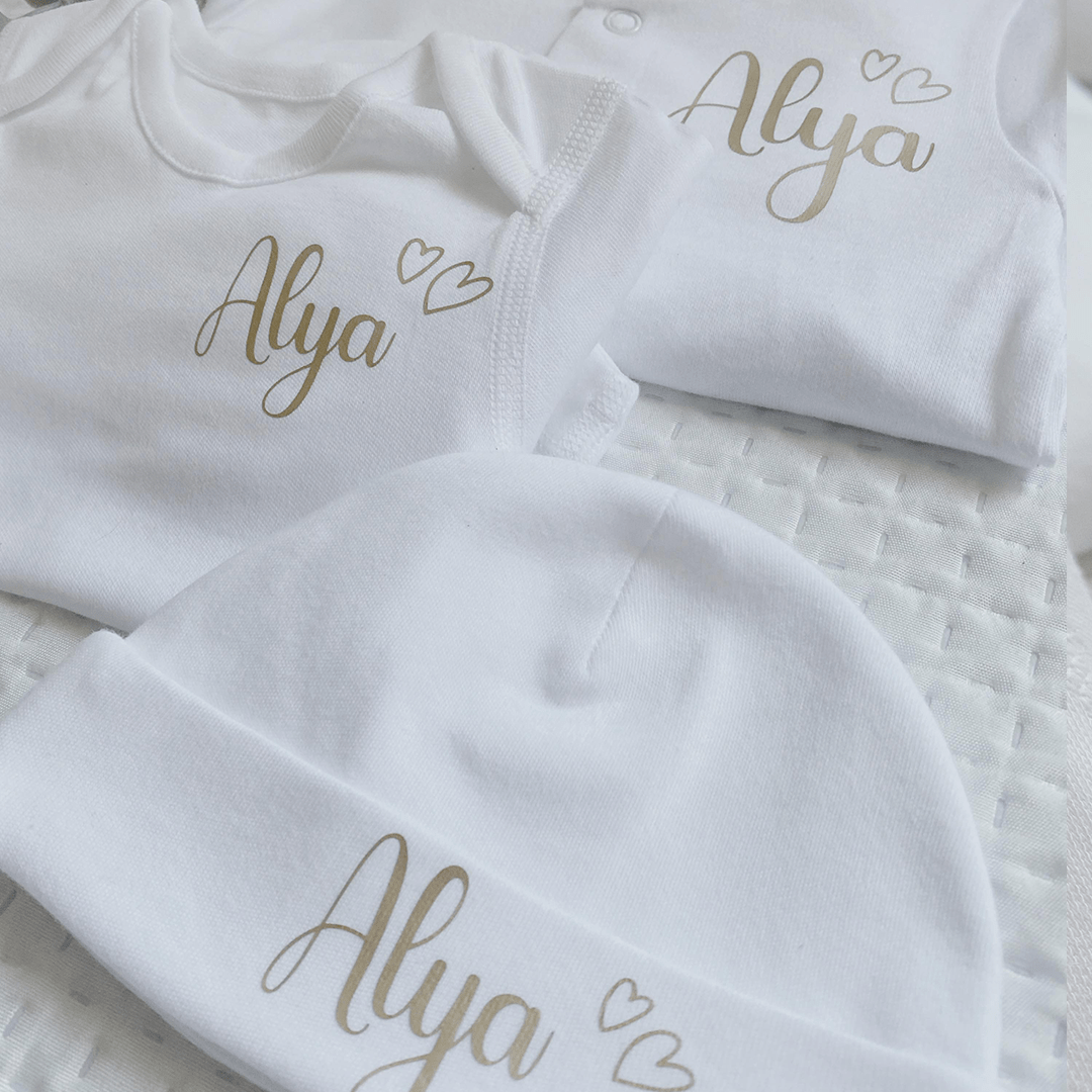 Tenue de naissance à personnaliser Coeur - Alonaly