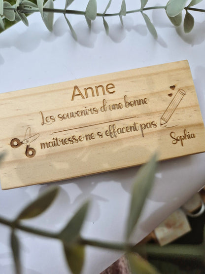 Brosse en bois Merci maîtresse/maître - Alonaly