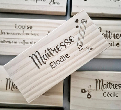 Brosse en bois Merci maîtresse/maître - Alonaly