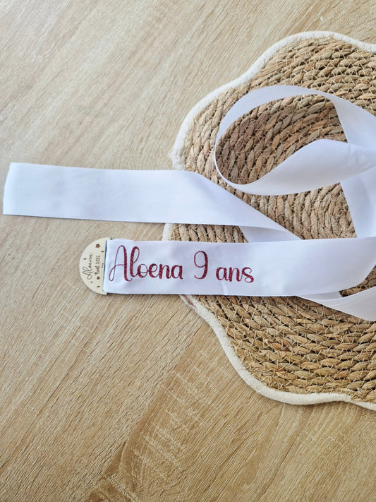 La Tradition du Ruban – Souvenir de Noël personnalisé et magique - Alonaly